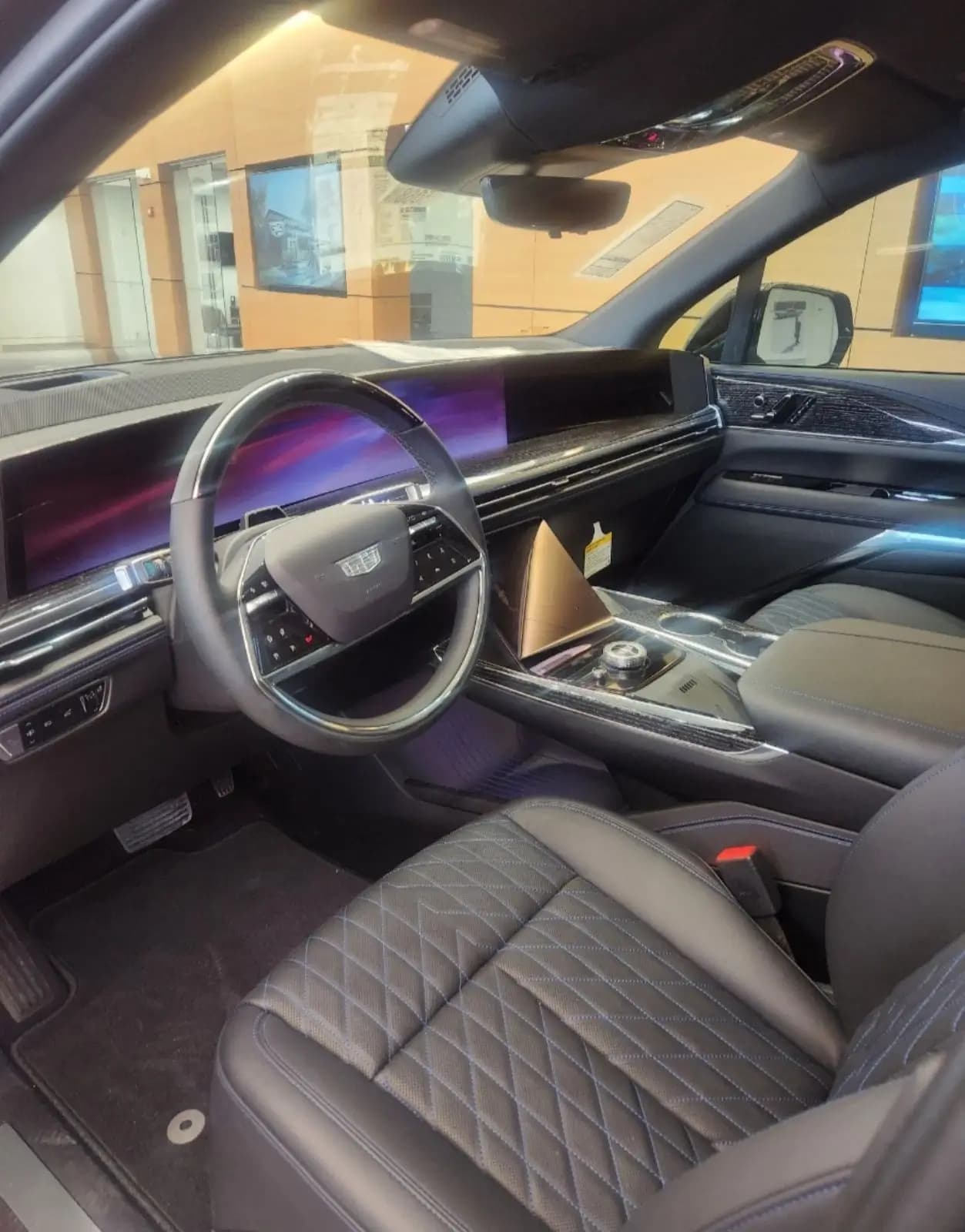 Cadillac luxury vehicle – side profile